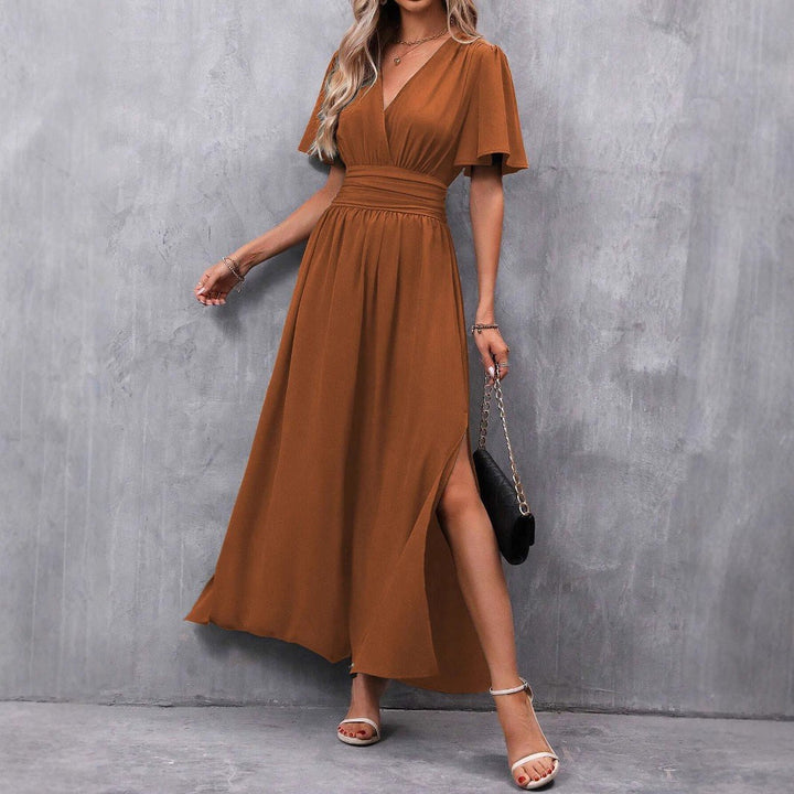 Hanna — Długa Sukienka Wieczorowa Damska z Rozcięciem i Dekoltem V, Moda Lodz