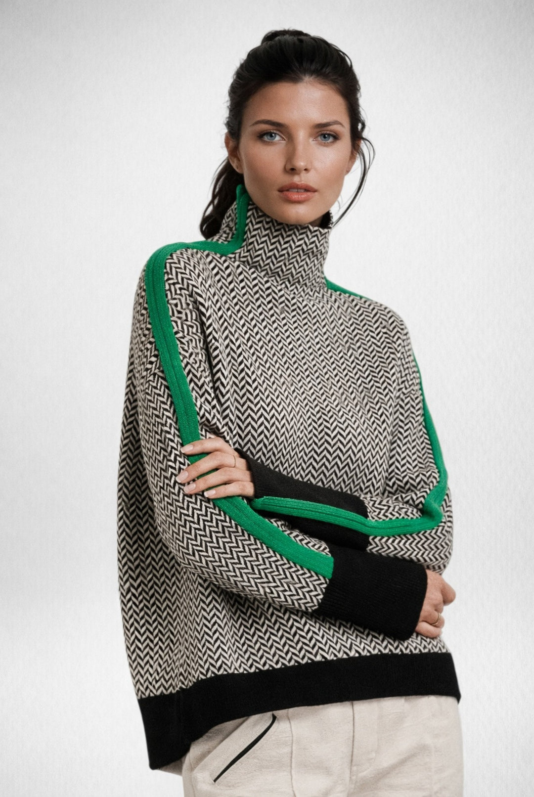 Marysia – Luźny Sweter Damski w Paski na Rękawach